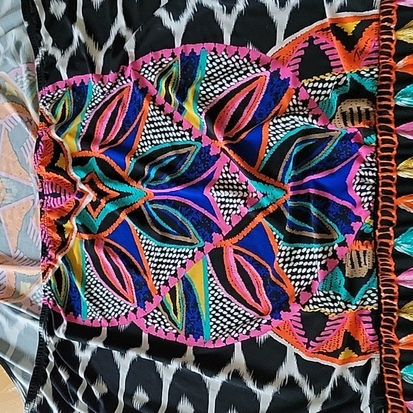 Trina Turk Halter /Tank Top - Picture 6 of 7